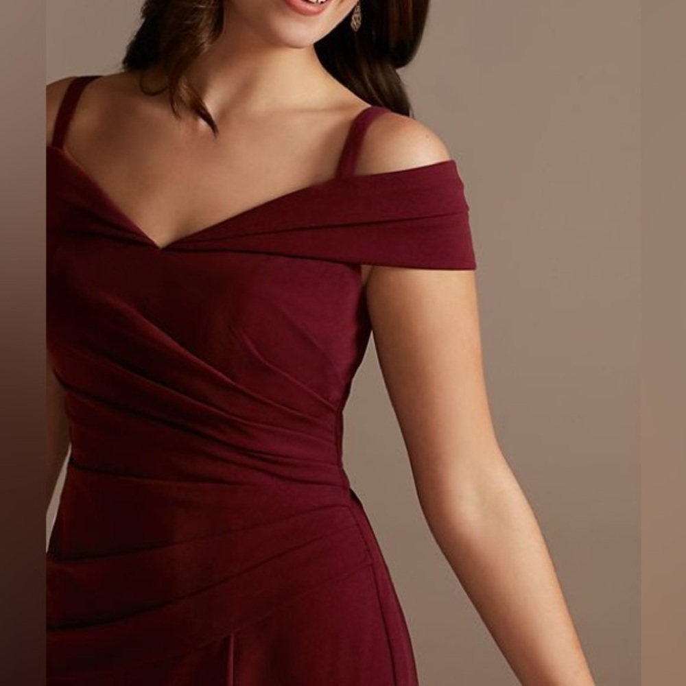 OLEG CASSINI off-the-shoulder ruched crepe mermaid dress WBM2427V4 - Picture 2 of 8
